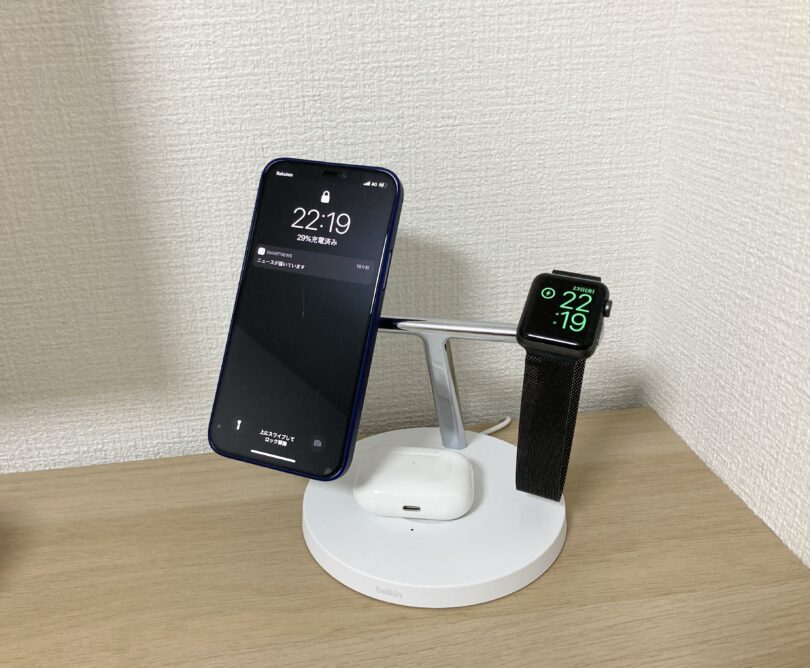 Belkin MagSafe 3-in-1磁気ワイヤレス充電器 レビュー｜高級感あり配線もスッキリ！ – BENRI LIFE