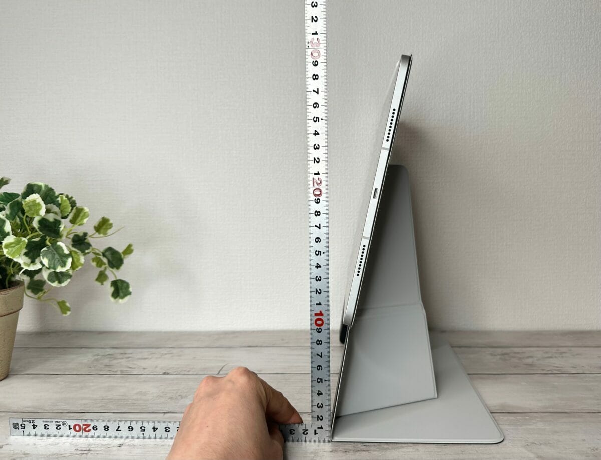 全体の高さは29.5cm