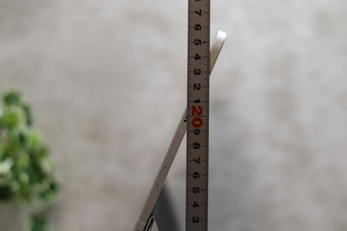 フローティングモード2(高さ5.8cm)のiPad含めた高さ